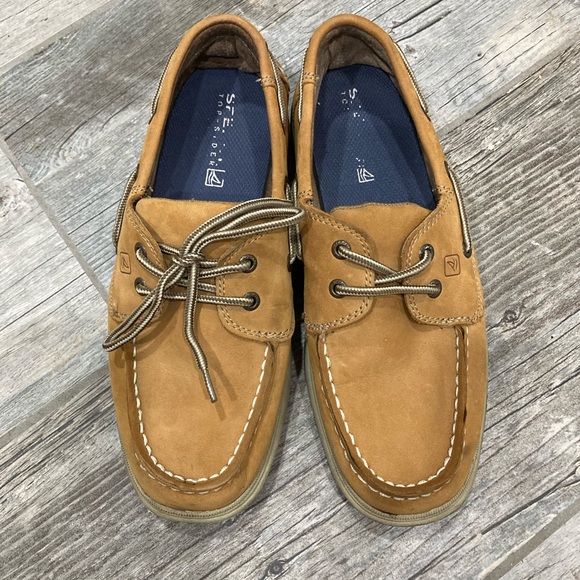 Sperry Intrepid boys shoes size 5 - Picture 1 of 7